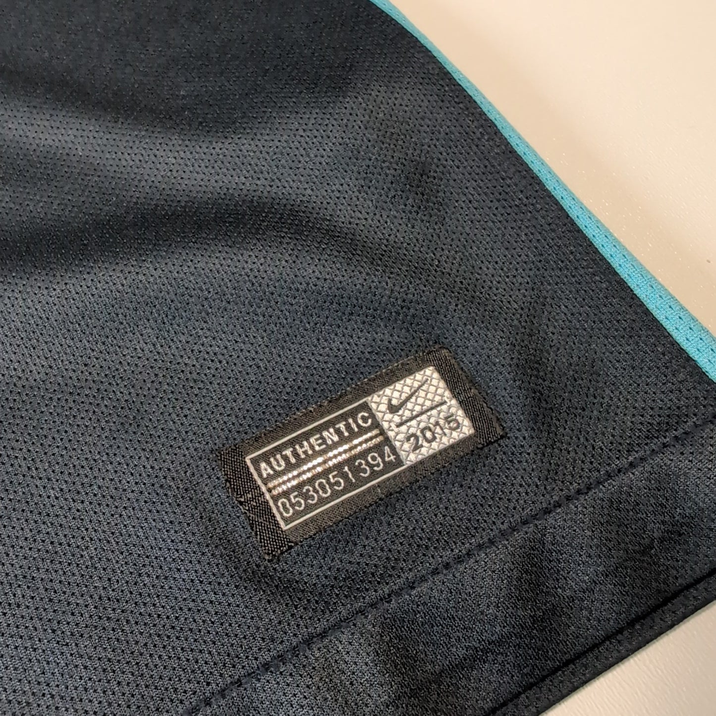 Manchester City 2015/2016 - Away Kit