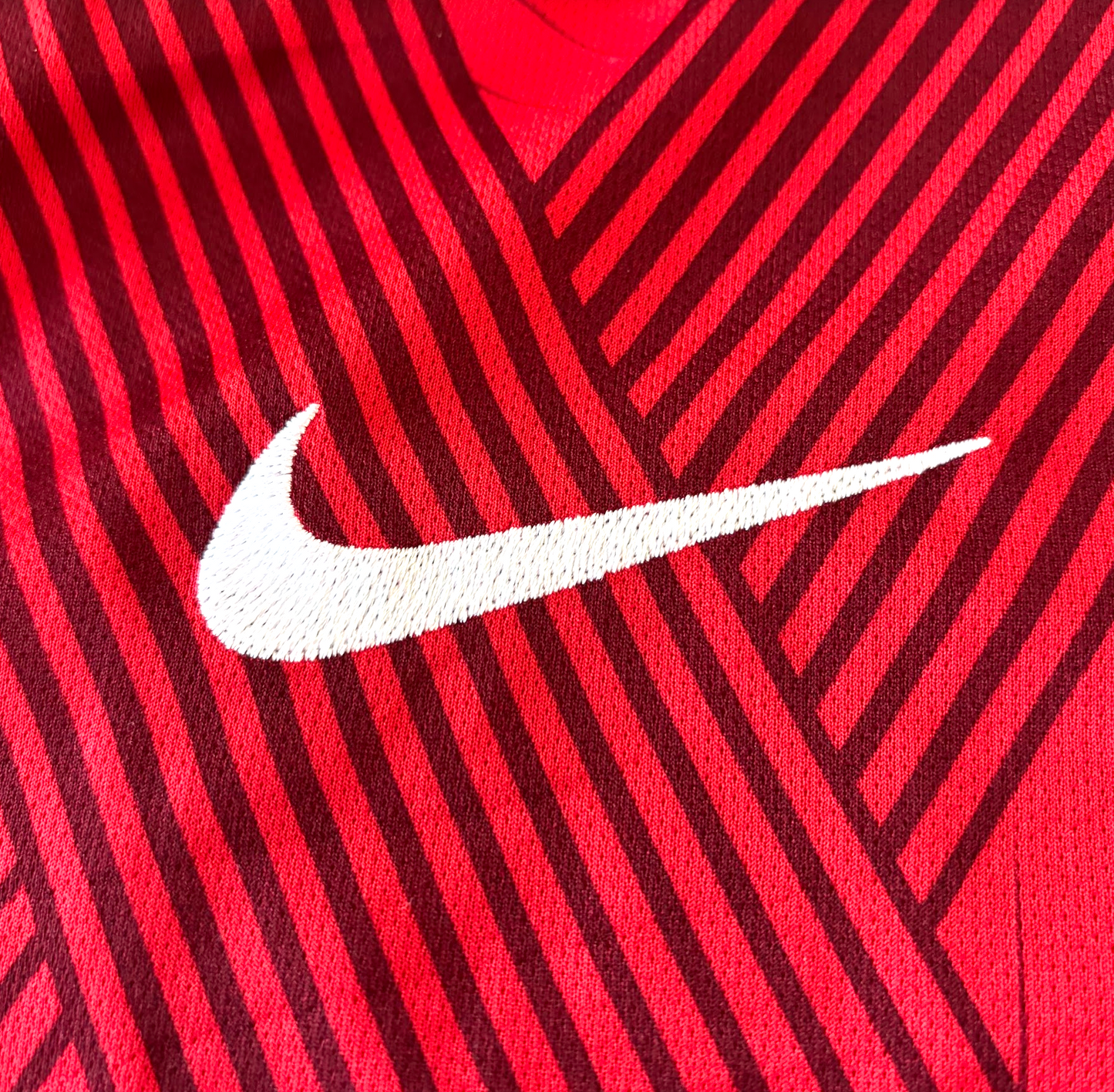 Urawa Red Diamonds 2017/2018 - Home Kit